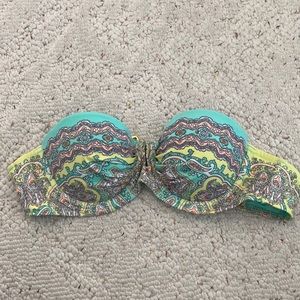 Victoria Secret bathing suit Top!!